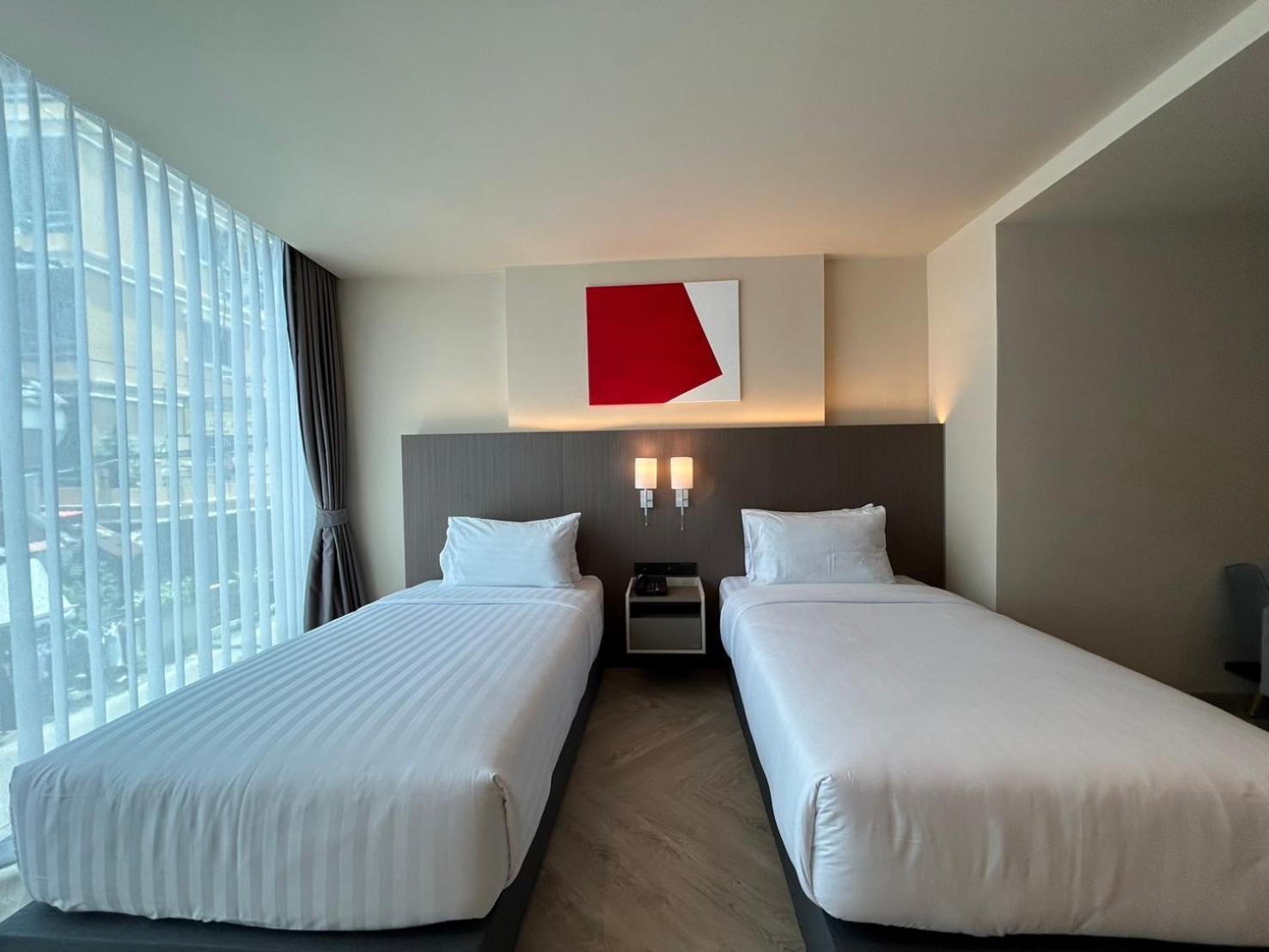 The One Cozy Living Hotel Патая Екстериор снимка