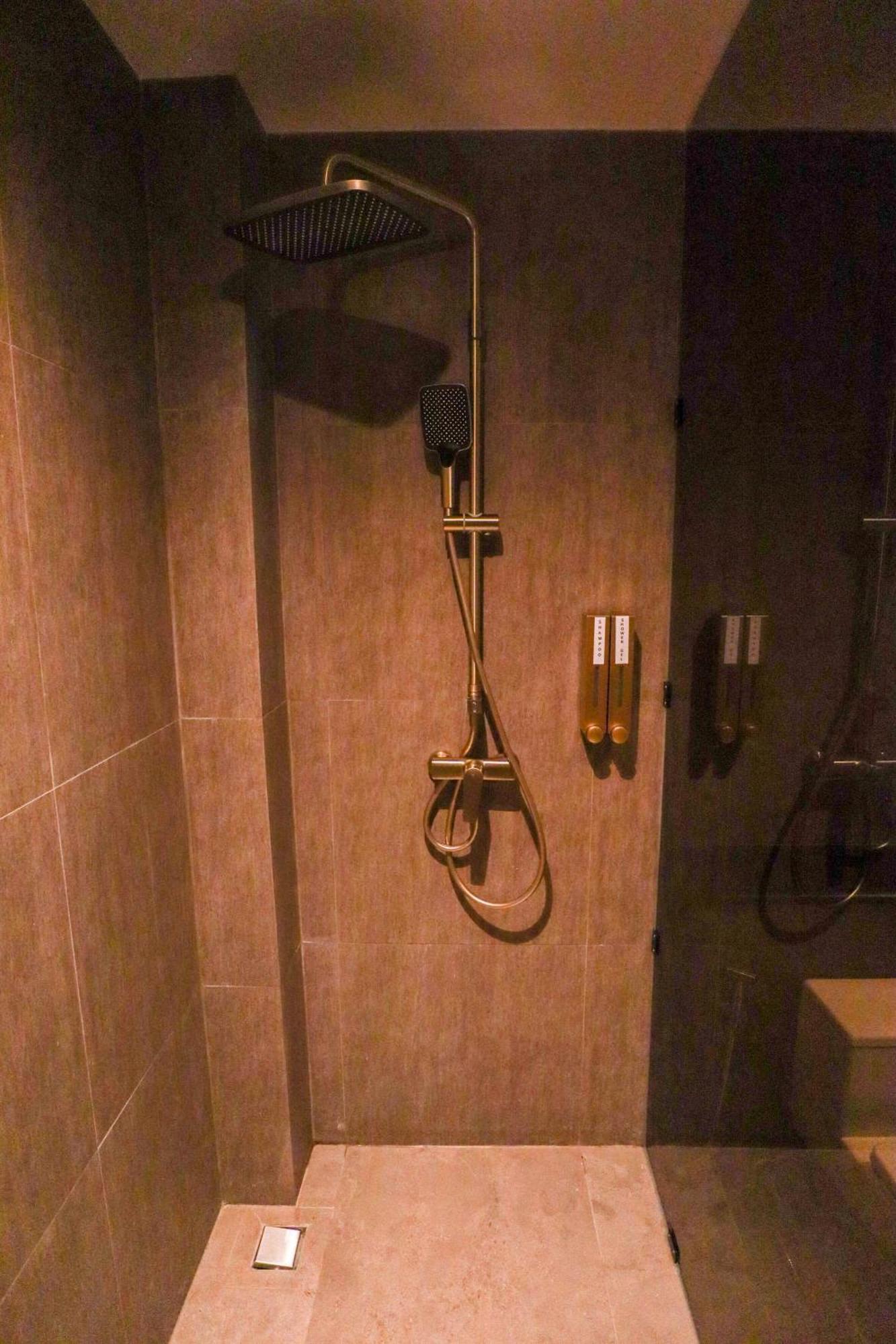 The One Cozy Living Hotel Патая Екстериор снимка