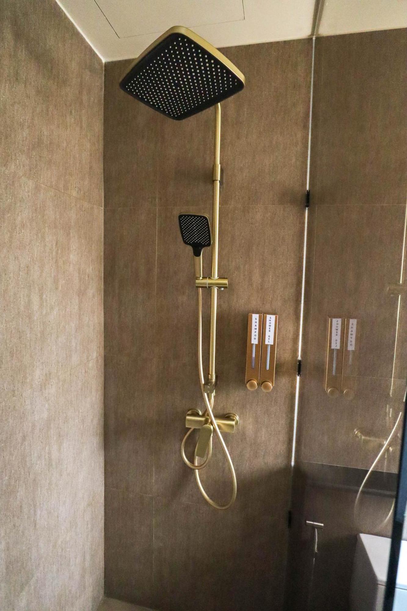 The One Cozy Living Hotel Патая Екстериор снимка